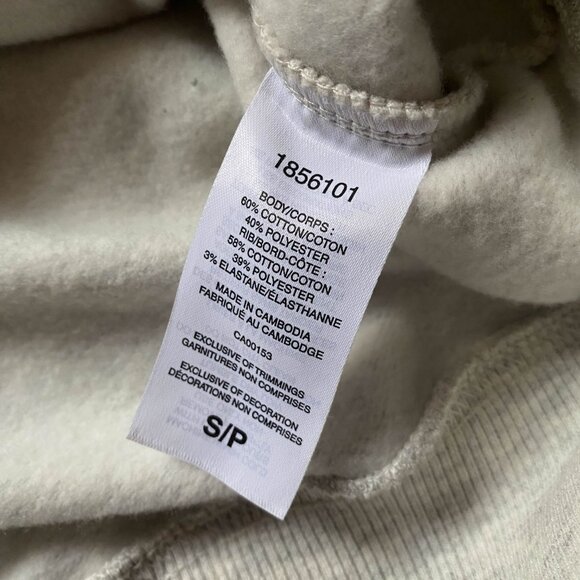 Champion Sweatshirt (Grey) - Picture 4 of 4